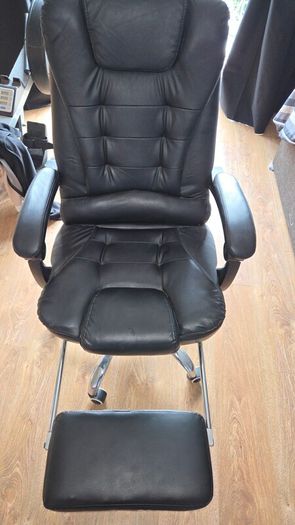 Gaming chair