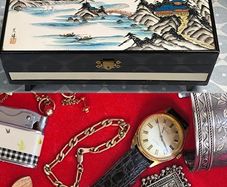 Vintage 1950s Japanese Lacquered Music Jewelry Box & Contents - Job Lot