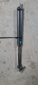 toyota hilux surf rear door dampers