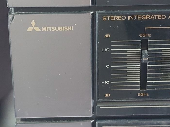 Mitsubishi Music Centre, Model DA-60R, Radio, CD, Tape, Phono, Aux, 2 Philips speakers included, in good condition for its age
