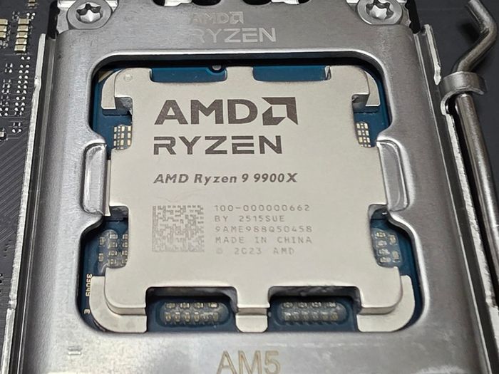 Asus X870 + Ryzen 9 + 96gb Ddr5