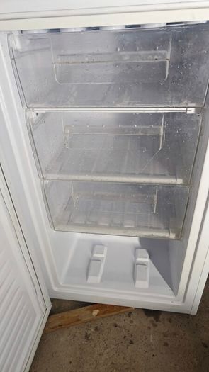 Hoover fridge freezer