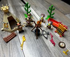 Vintage Disney Frontierland Playset Lot Teepee Canoe Mickey Minnie Donald Figures