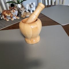 pestle and mortar wooden