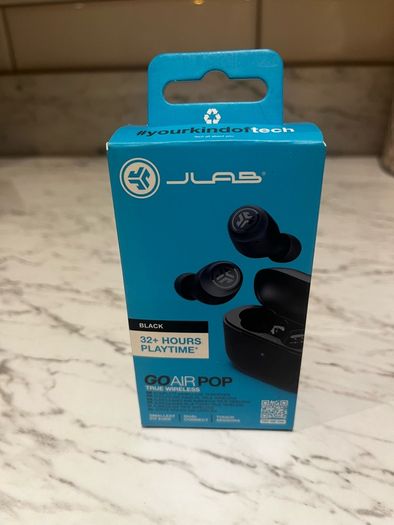 wireless headphones (sealed in box)