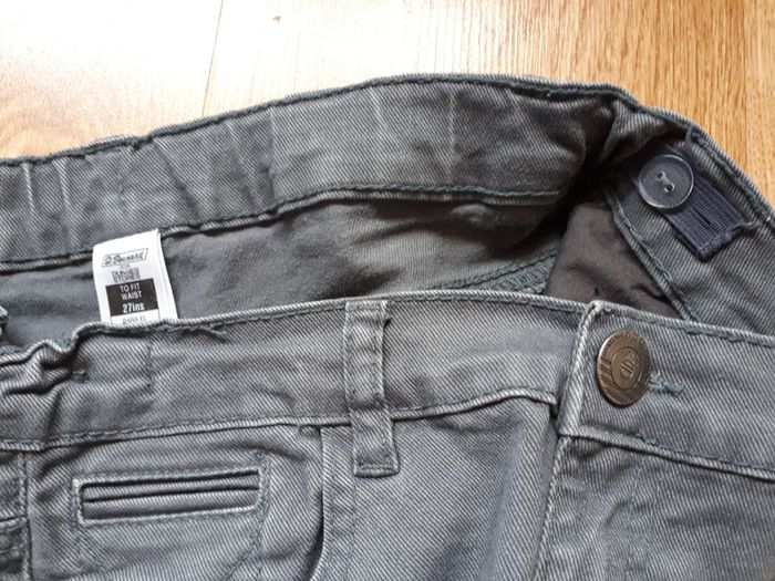 SALE E8  Grey Occasional Jeans/ Trousers Age 10-11
