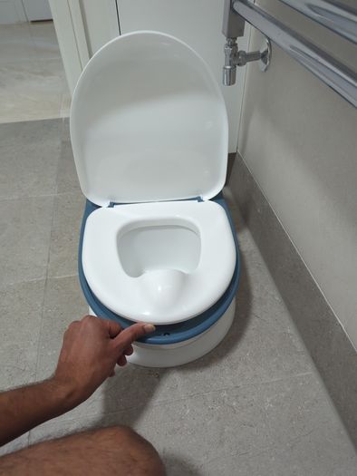 Baby toilet