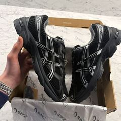 Asics trainers