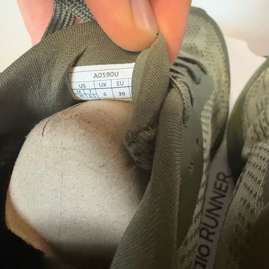 Alo runners size 6uk