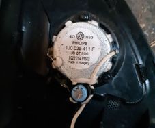 VW GOLF mk4 2002 1J Front Left Door Speaker Tweeter 1J0035411F