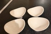 Small serving dishes