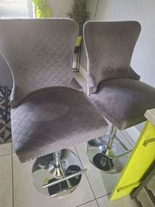 Set of 3 grey bar stools