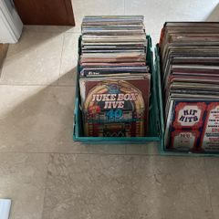 300 Vinyl Albums