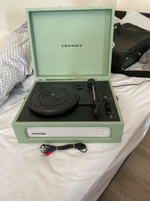 Crosley Cruiser Plus Record Player Mint Green (CR8005F-MT)