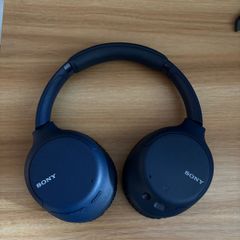 Sony WH-CH720N Wireless Bluetooth Noise Cancelling Over-Ear Headphones