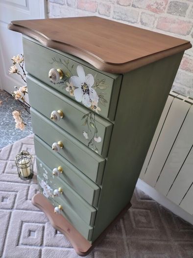 Tall Boy Chest of Drawers