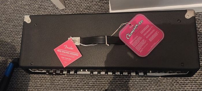 Fender Champion 100 amp