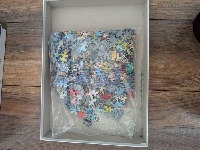 1000 piece At the Garage Jigsaw