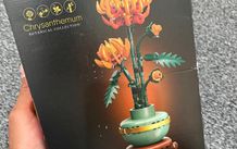 LEGO Botanicals Chrysanthemum Brand New & Unopened