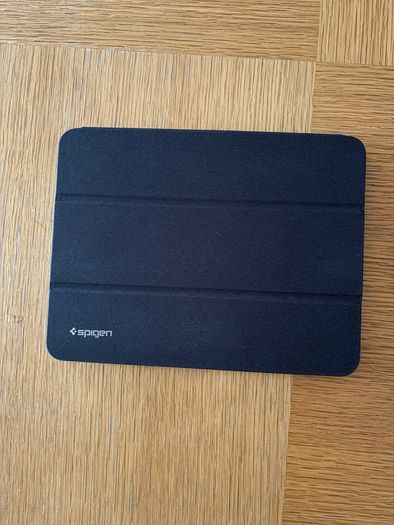 Spigen IPad Pro 11 2018 / 2022 Urban Fit