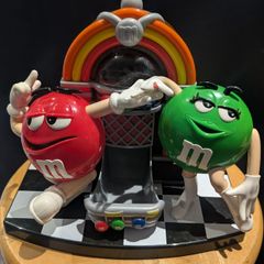 M&M Rockn Roll Cafe Dispenser