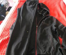 Mens Hugo Boss tracksuit size S like new