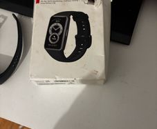 Huawei band 6