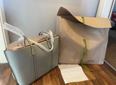 Tory Burch Perry Tote Light Granite Brand New