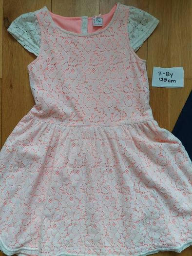 Girl's dresses