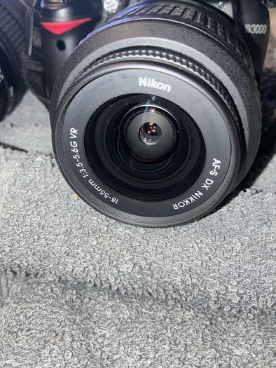 nikon D3000