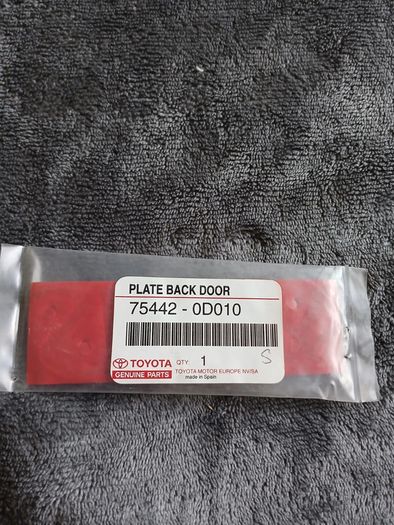 Genuine Toyota Yaris 1999-2005,part 75442-0d010 (plate, Back Door Name, No.2)