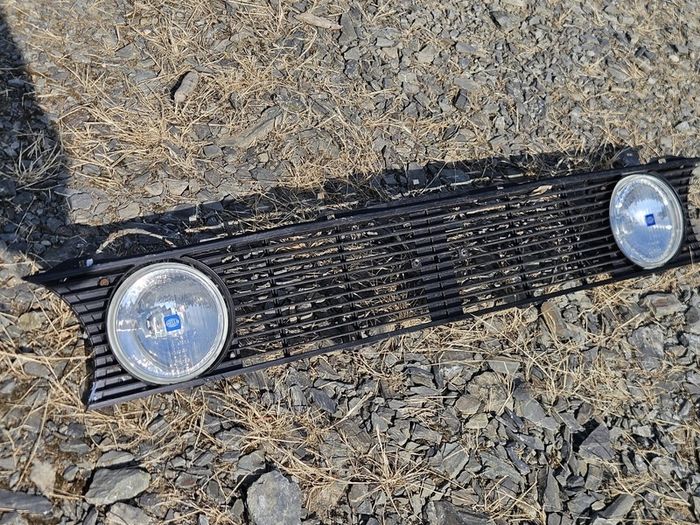 Mk1 Golf GTi grille with original Hella fog lights