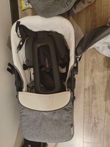 Bugaboo fox basinet and seat