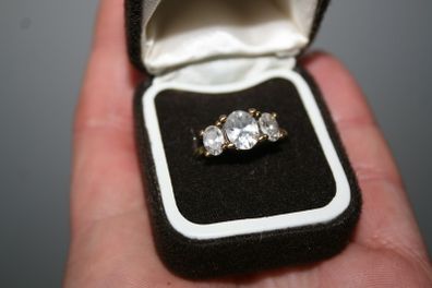 Stunning Radiant Round  Ring 9c Solid Real Gold 375 -  2,9g
