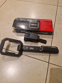 Handheld metal detector