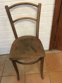 Bentwood chair