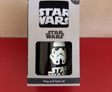 Star Wars mug and socks gift pack