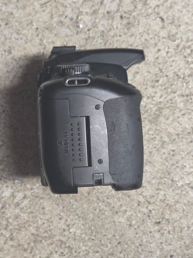 Canon EOS 400D (Free Post)