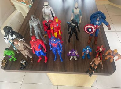 Action Figure bundle