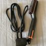 3 in 1 straightener brush, like new, barely used Image 2