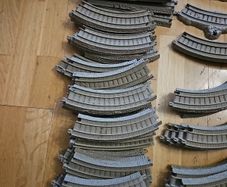 Huge selection of Thomas the Tank engine Tracks.