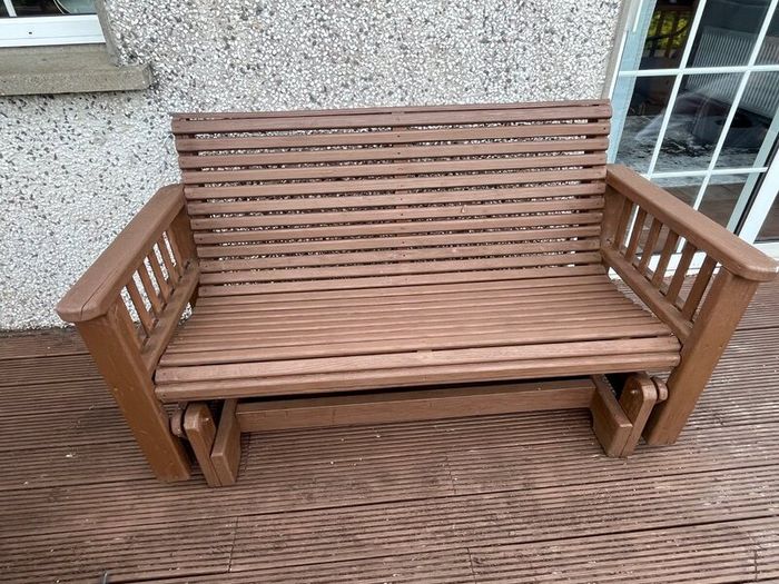 Wooden Rocking Seat delivery can be arranged