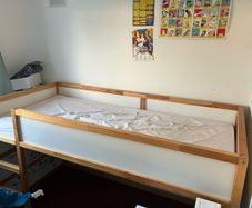 bed