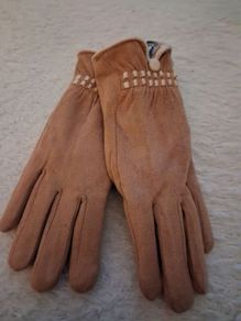 Ladies gloves