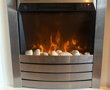Electric fireplace with remote control