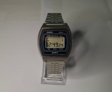 Vintage Casio Lithium Blue 80s