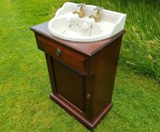 Heritage Vanity Unit and Sink
