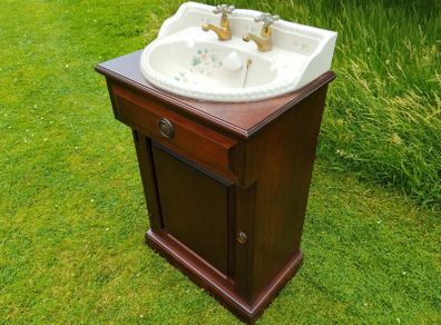 Heritage Vanity Unit and Sink