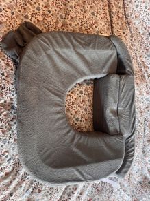 my brest friend twin breast feeding pillow