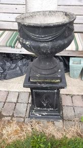 Planter and Plinth